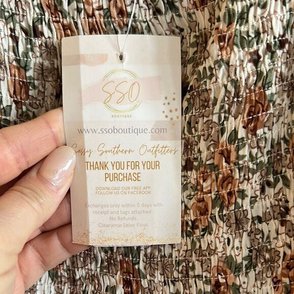 Zara Green Jumpsuit with Spaghetti Straps and Flowing Silhouette - Picture 5 of 7